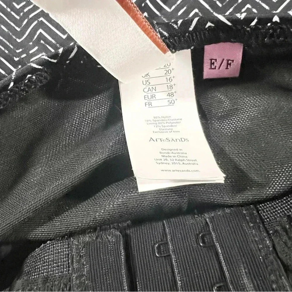 Artesands Zig Zag Black Botticelli One Piece - Picture 12 of 13